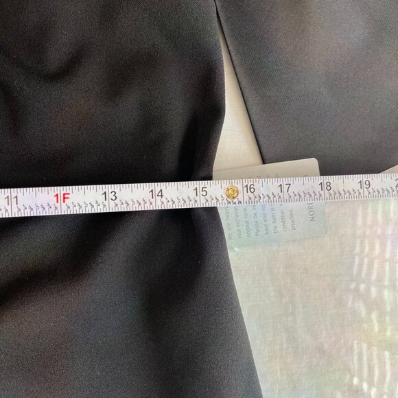 Betsy Adam Carmela One Shoulder Scuba Crepe Gown Satin Bow Black 12 - Picture 7 of 16